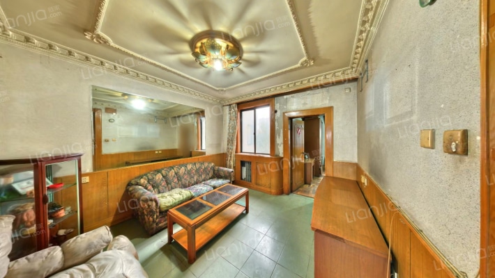 海红住宅小区二手房实景图