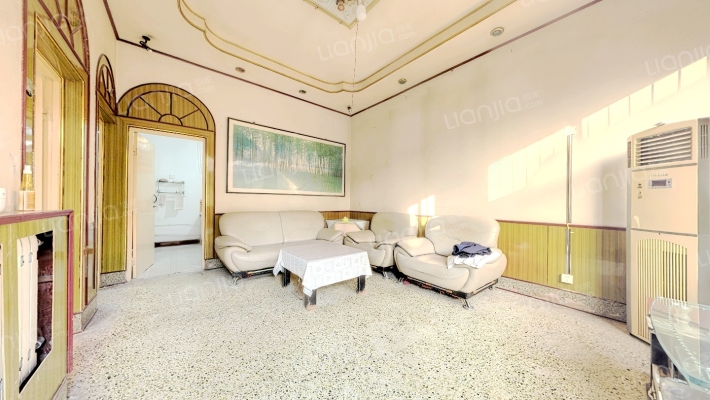 宾谷街717二手房实景图