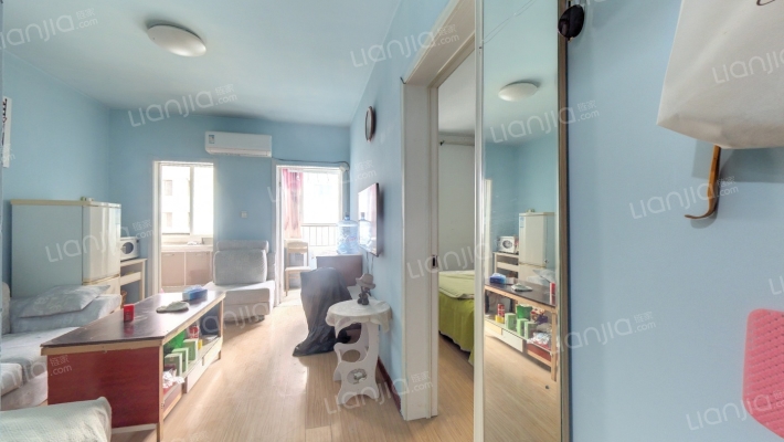 华阳路小户型天保郦景正规一居拎包入住-客厅