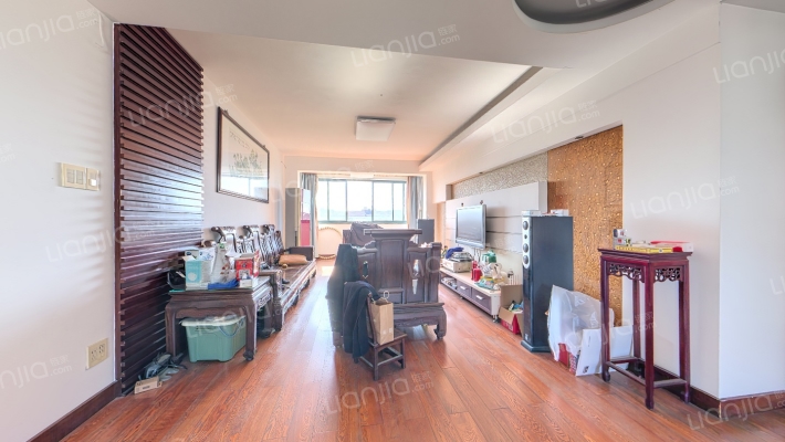 碧水南苑东区二手房实景图