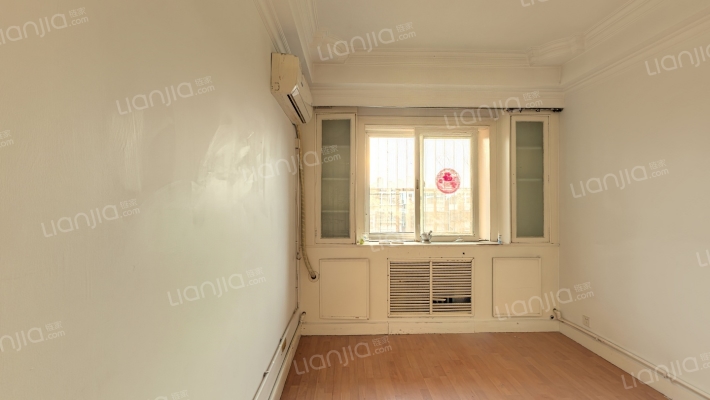 茵春里二手房实景图