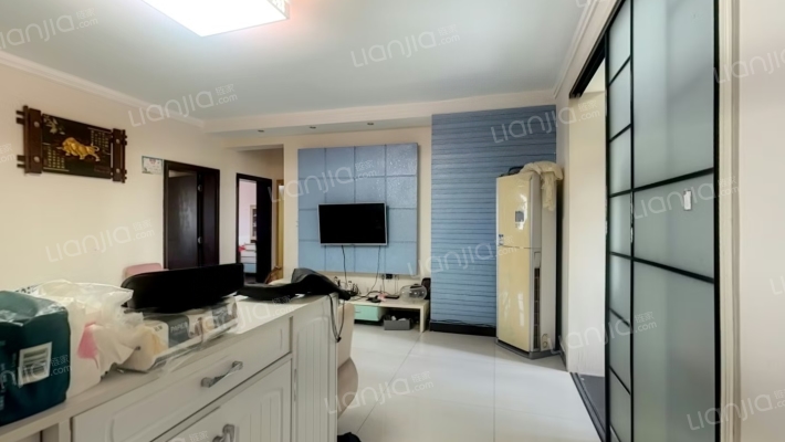 乡企家属院二手房实景图