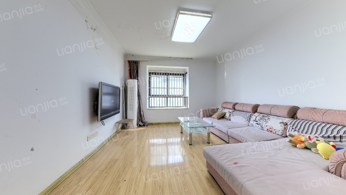 金盛田锦上二手房实景图