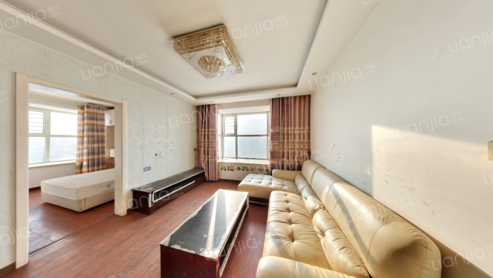 莱茵小镇二手房实景图