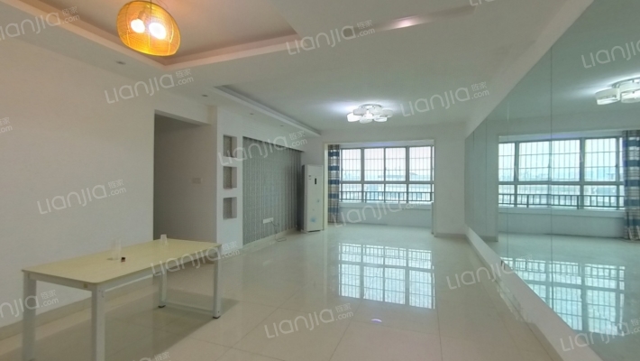 进步亚泰二手房实景图