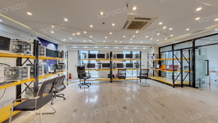 中寰广场办公楼二手房实景图