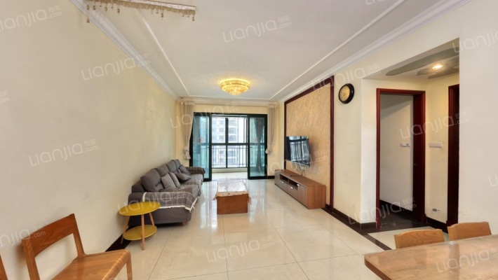 恒大翡翠华庭二手房实景图