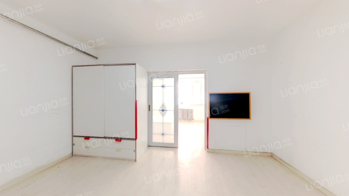 东财烛光园二手房实景图