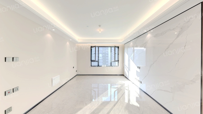 招商龙湖东望府二手房实景图