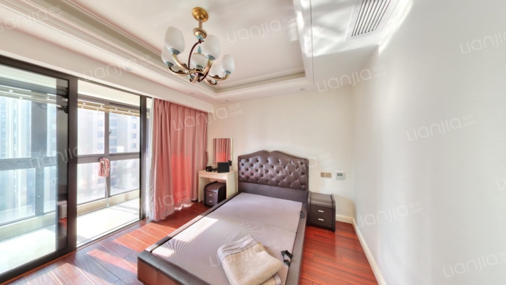 香滨左岸一组团二手房实景图