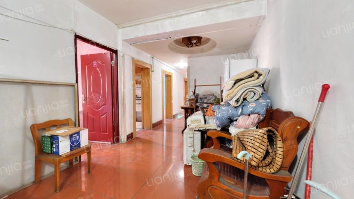 青羊教师公寓二手房实景图