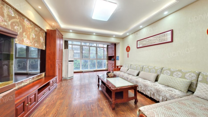 青云阁二手房实景图