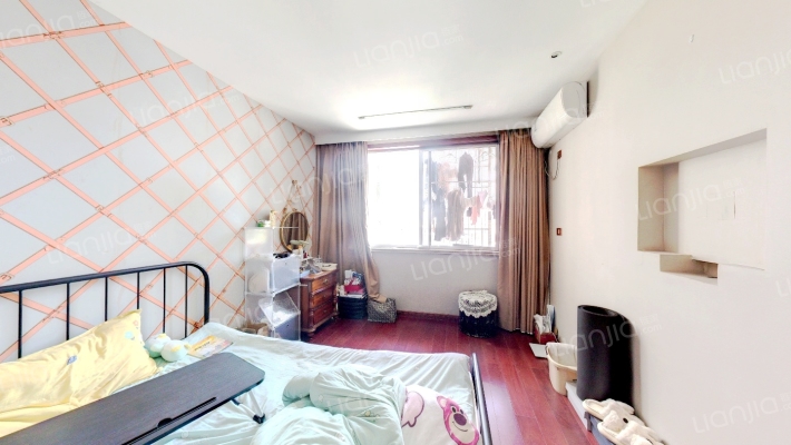 荷花锦园二手房实景图