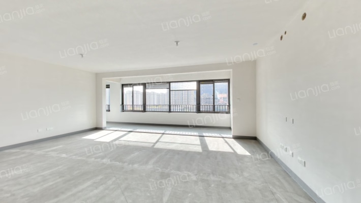 建发御珑湾二手房实景图