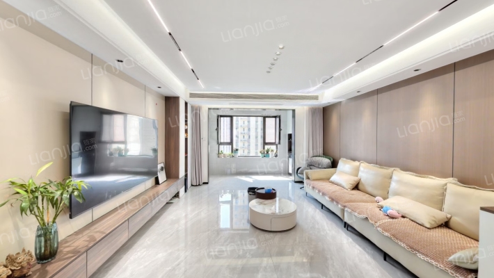 中新锦绣天地东苑一区二手房实景图