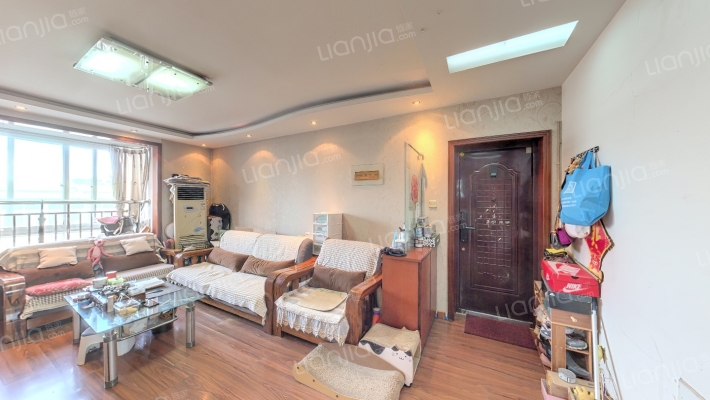 舜怡佳园二手房实景图