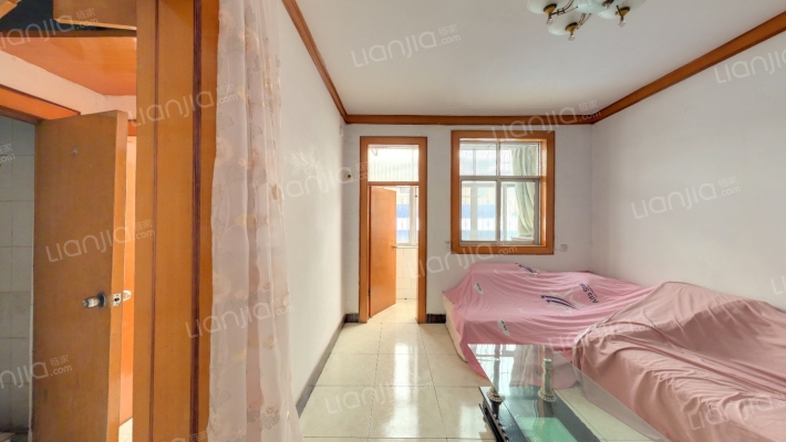 草制品厂家属院二手房实景图