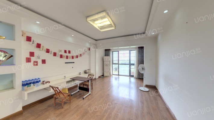 保利花园三期二手房实景图