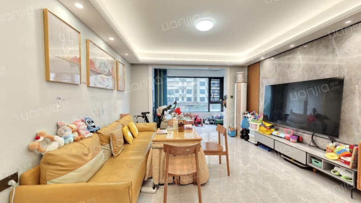 长房云西府二手房实景图