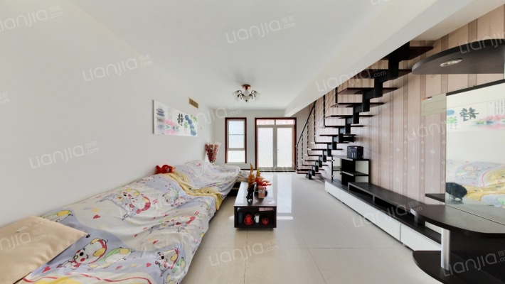 鲁信蟠龙山花园二手房实景图