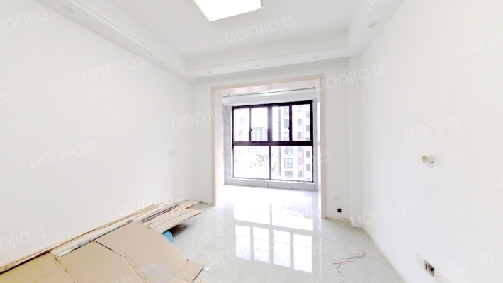 九龙家苑三期二手房实景图