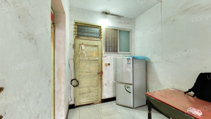 湖东三小宿舍二手房实景图