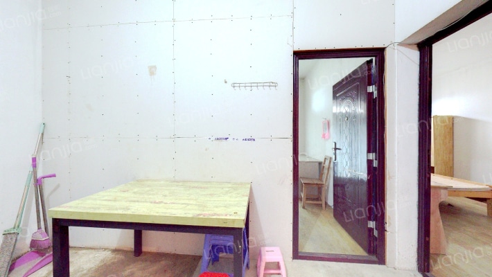 金郡苑二手房实景图