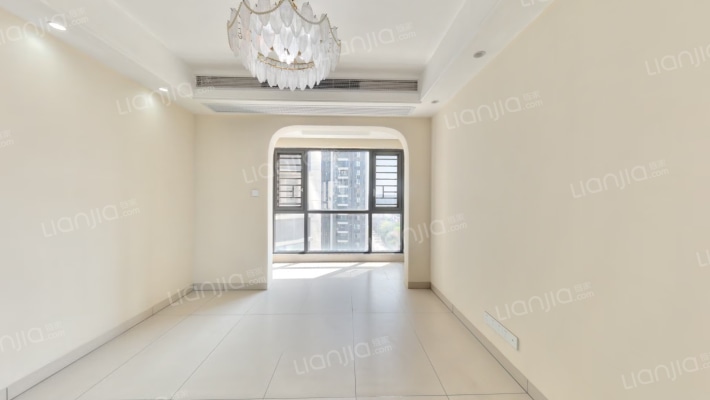 金悦华府二手房实景图