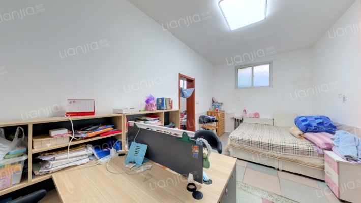 新兴大街35号院二手房实景图