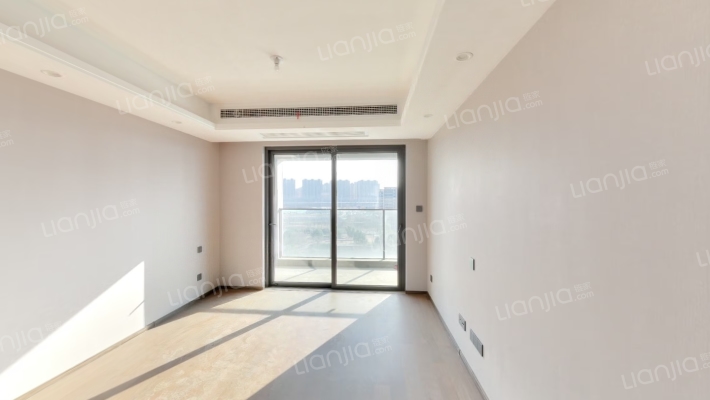 铂悦春和万象二手房实景图