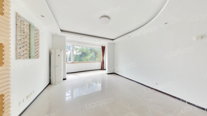 华阳滨河花园二手房实景图