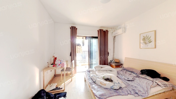 海尔国际广场二手房实景图