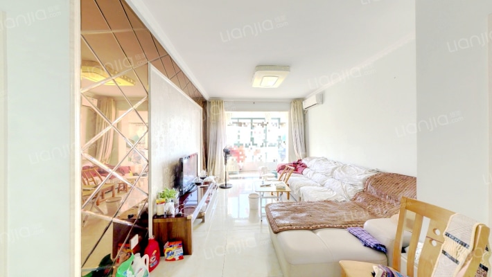 和昌都汇华府二手房实景图