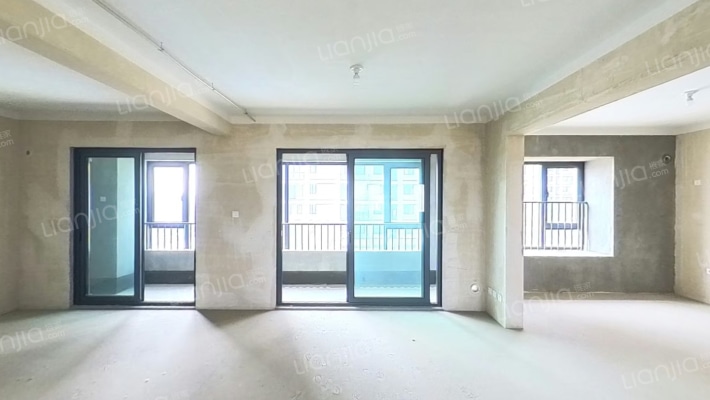 新鸿广场二手房实景图