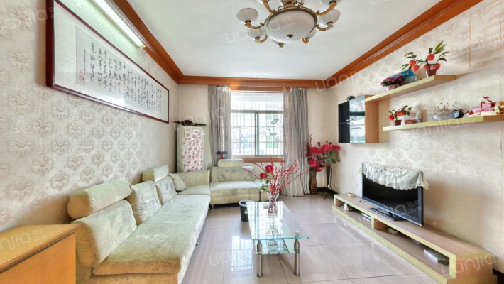 安全苑小区二手房实景图