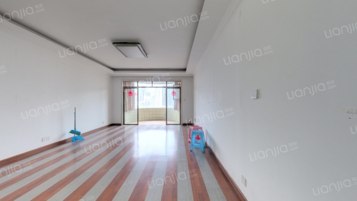 钻石广场二手房实景图