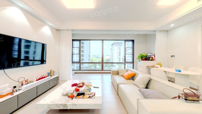 绿城濮园梅泾苑二手房实景图