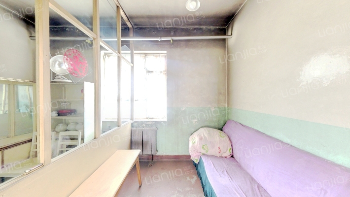 汽修公司家属院二手房实景图