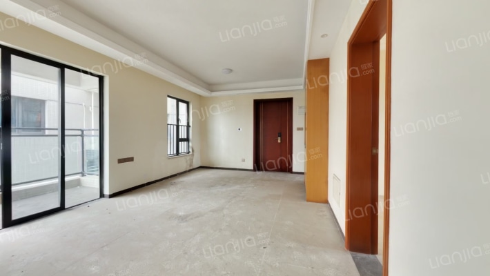 荣盛花语馨苑二手房实景图