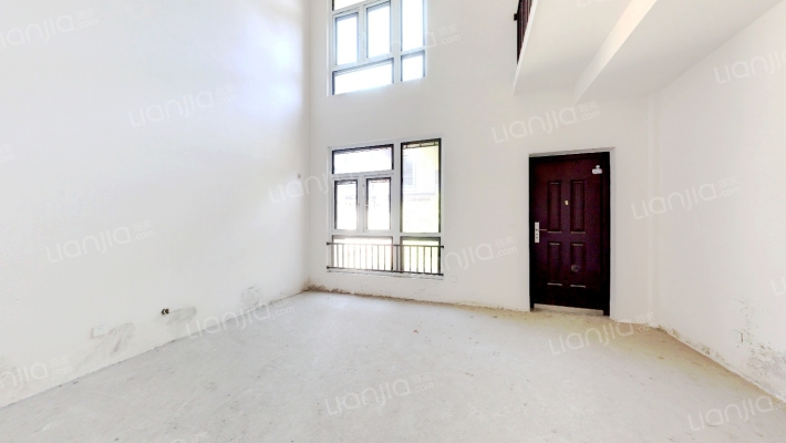 中航樾公馆二手房实景图