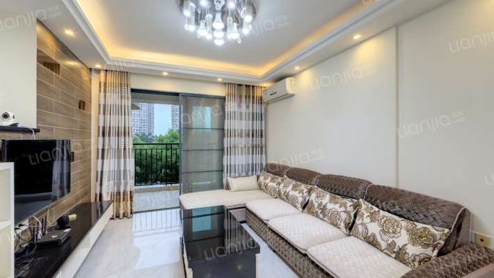 雅居乐佰利山二手房实景图