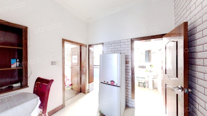 君巫路三十九弄二手房实景图