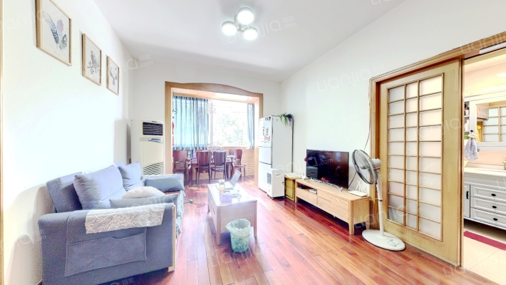 电子研究所宿舍二手房实景图