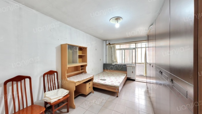 西罗园二区二手房实景图