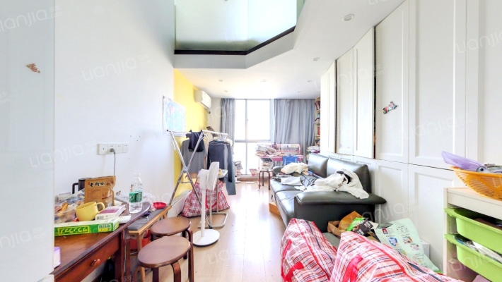 城市大厦二手房实景图