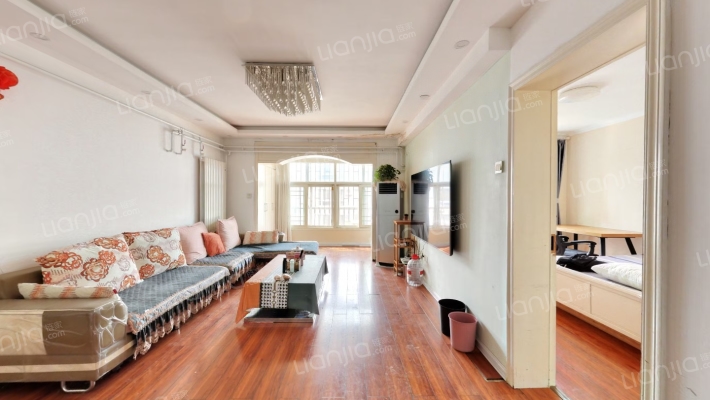 健达世纪园二手房实景图