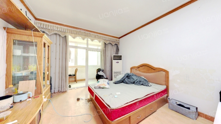 江宏花园B区二手房实景图