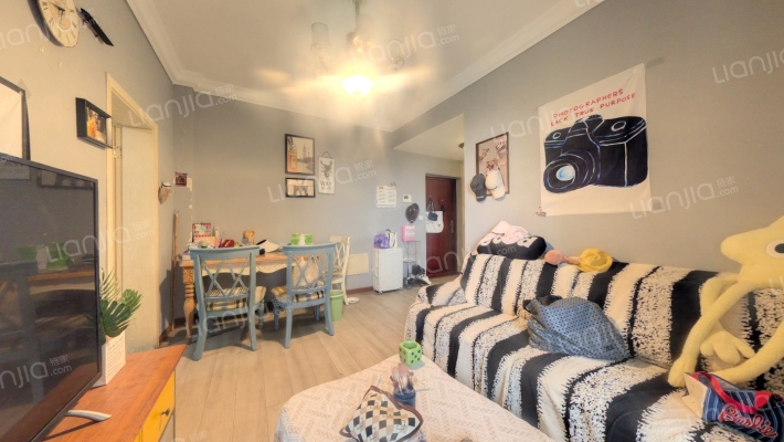 岭秀都江3期二手房实景图