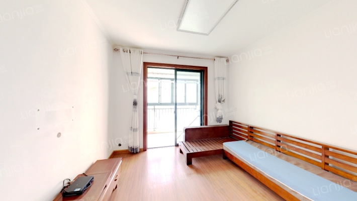 东方明珠嘉苑二手房实景图