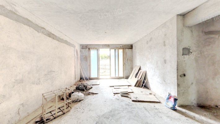 金山湖花园三区二手房实景图